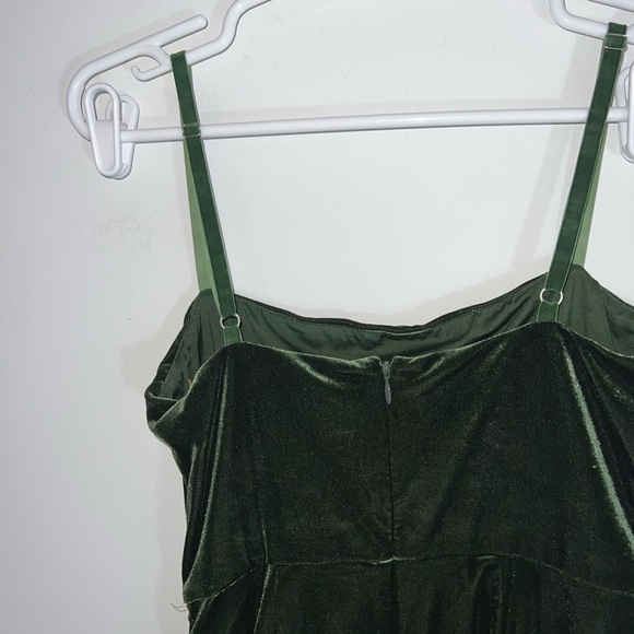 Majorelle Asbury Velvet Sleeveless Mini Dress Elegant Velvet Green Dress small - Picture 13 of 14